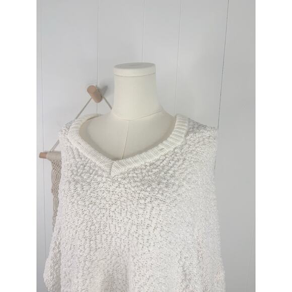 POL Popcorn Hooded Sweater Size Large White - Picture 6 of 11